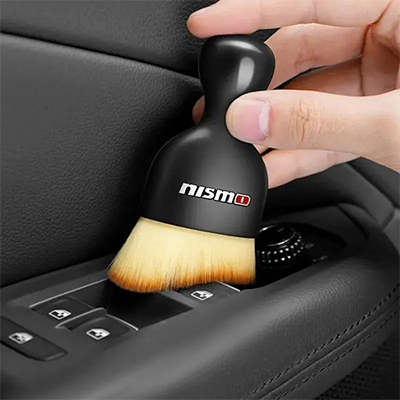 Mini Escova de Limpeza para Interior Automotivo - VossCar 10